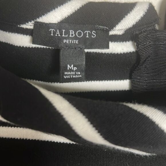 MOCKNECK KNIT SHIFT DRESS STRIPE - Picture 6 of 8